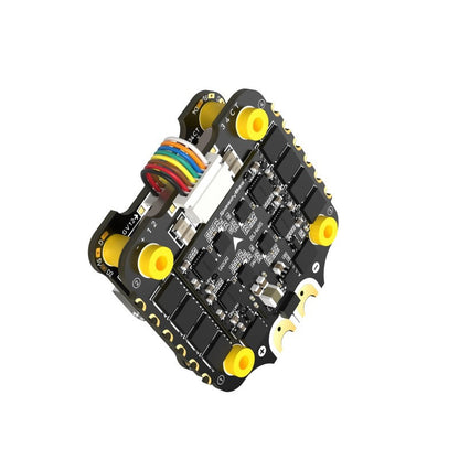 SpeedyBee F405 V4 FC + four in one 60A ESC stack